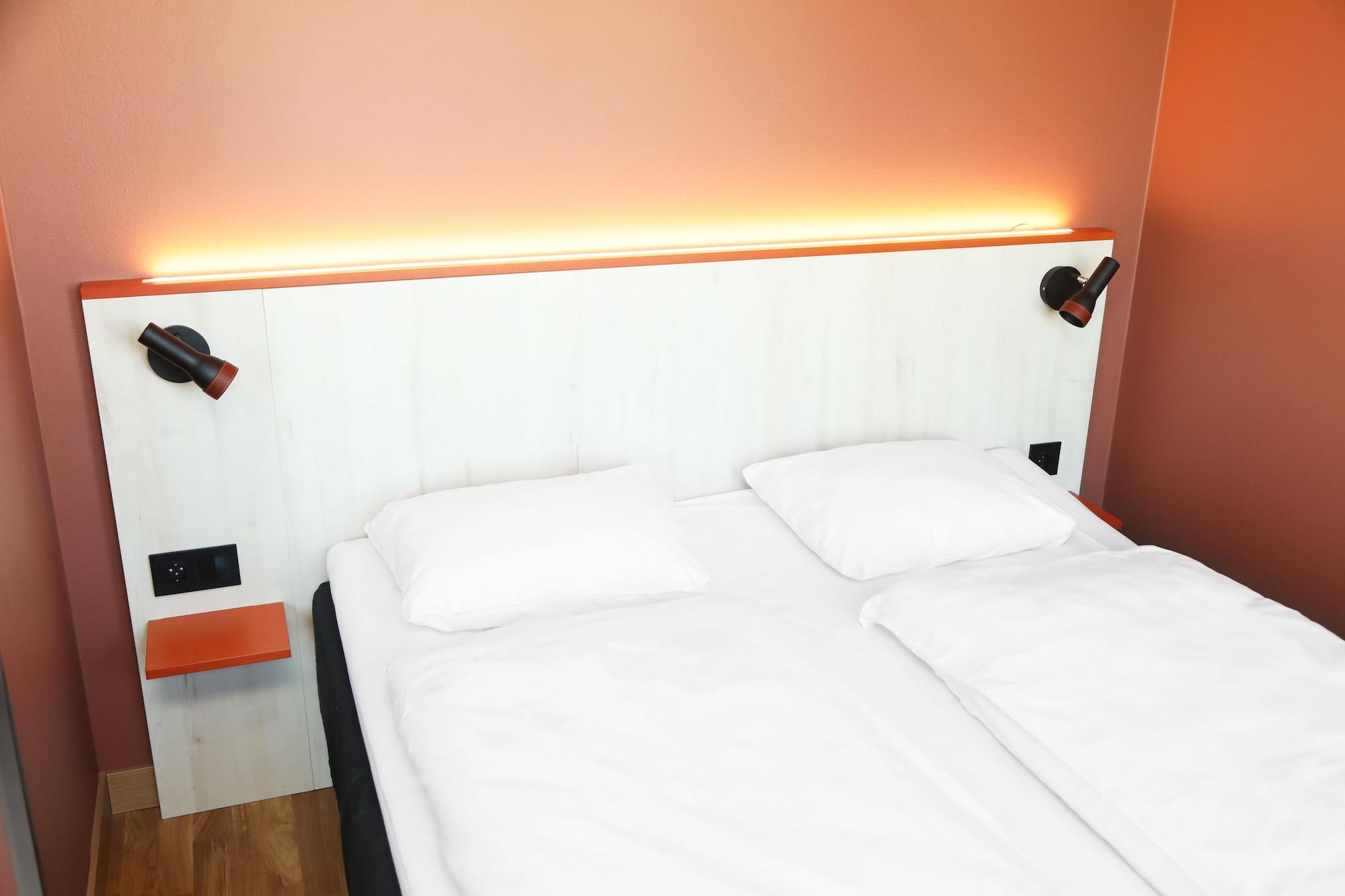 Comfort Hotel Xpress Youngstorget Oslo Exterior photo