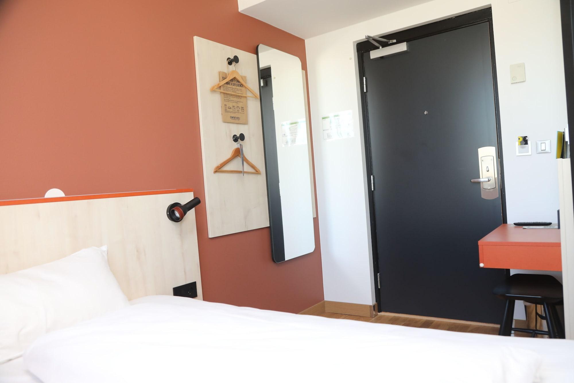 Comfort Hotel Xpress Youngstorget Oslo Exterior photo